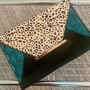 Envelope Clutch